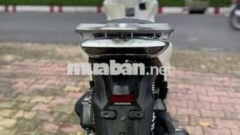 Honda SH 125 2024 Trắng 7000 km