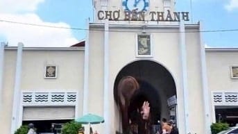 Bán căn hộ lầu 5 mặt tiền Phường Bến Thành Q1 dt: 44m giá 5 tỷ 