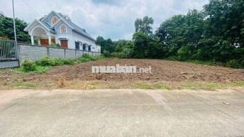 Chính Chủ Cần Bán Lô Đất Ở Mặt Tiền DH519