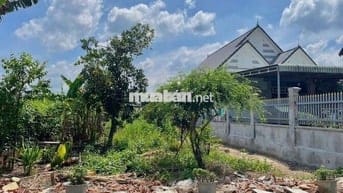 Cần ra gấp đất sẵn nhà mt DH giá rẻ_công chứng liền để qua Mỹ định cư