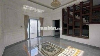 cho thuê biệt thự mini sạch sẽ có 2p ngủ nhà yên tĩnh sân rộng giá rẻ