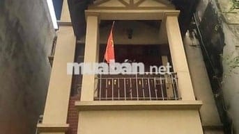 Bán nhà 3 tầng, thiết kế đẹp, dt75m gần bưu điện Hà Đông, giá 15,75 ty