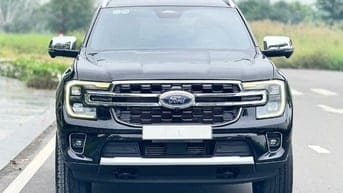 Bán ôtô Ford Everst 4x4 Titanium, sản xuất 2022, chạy được 65.000km