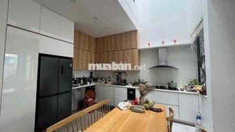 DG 5,5M NHÀ 3 TẦNG  122m MẶT TIỀN TT HẢI CHÂU TP. ĐÀ NẴNG - DT 122