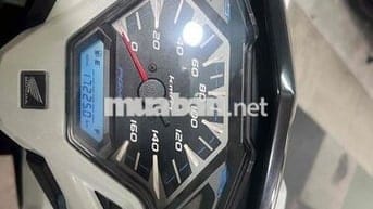 mới về VARIO trắng ca mây xe zin nguyên chiếc ac