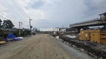 bán 5333 m2 đất mặt tiền vành đai 3 giá 43 tỷ