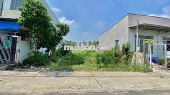 Ngộp Ngộp bán nhanh lô đất 160m2 ngay gần BV Củ Chi , Giá 850 triệu