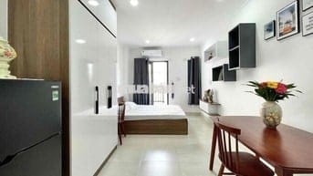 Căn Hộ Studio Ban Công 35m2 - Thang Máy - Ngã Tư Hàng Xanh - Thanh Đa