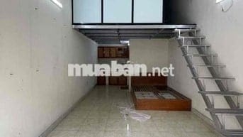 Tầm 1 tỷ là có nhà mới Vĩnh Hoàng-30m ra phố- Sát hồ-33m;C4 gác xép