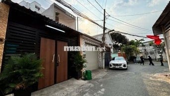 Hiếm! Lô đất 107m2 chỉ 7.6tỷ ngay cạnh ĐH Ngân Hàng Hoàng Diệu 2