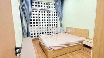 Cho thuê căn hộ 2 phòng ngủ ngay trung tâm thành phố