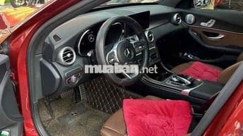 Mercedes-Benz C300 2019 Đỏ 38346 km - 990tr