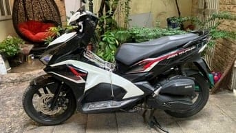 Gia đình bán xe Honda Air Blade đang sử dụng