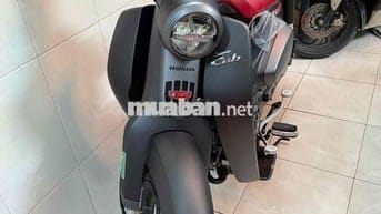 Super Cub 125 màu nhám đặc biệt 2025