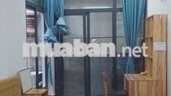 Chính chủ cho thuê nhà 5 tầng ngõ 61 phùng chí kiên, full đồ