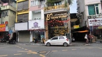 Rất Hiếm-Hơn 5Tỷ-Nhà 3Tầng-21m2-Mặt Ngõ ÔTÔ-Thẳng 30m Ra Phố Bạch Mai