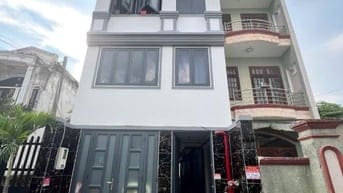 Cc gửi bán nhà hxh quang trung giá 20,5 tỷ 