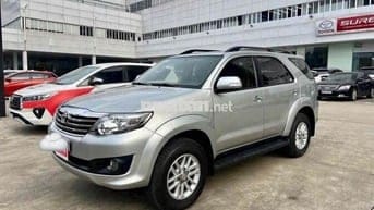 Toyota Fortuner Xăng 2013 xe Hãng BH 1 năm