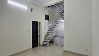 Cho thuê nhà ở hộ gia đình tại ngách 141/99 Định Công Hạ