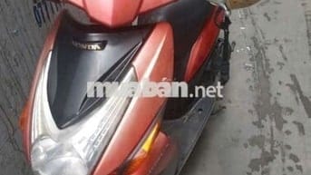 Cần bán xe ga click giá êm