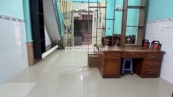 NHÀ CẤP 4, 46M2 (4.2x11), HẺM 6M, DĨ AN CHỈ 2 ĐỒNG x TL