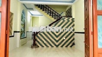 Cho thuê nhà gần ngã tư Chiêu Liêu