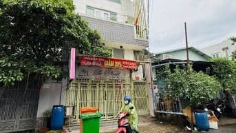 HIẾM - Toà Nhà Dịch Vụ 5 Tầng - Dòng Tiền 60Triệu/Tháng - 20 Phòng