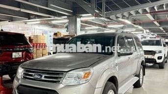 Everest 2014 1 chủ sử dụng biển TPHCM.