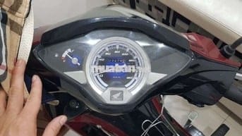 Cần bán xe future còn đẹp .