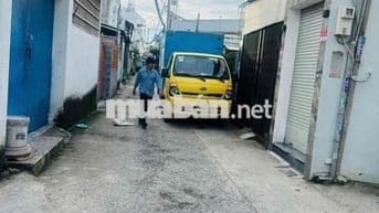 nhà nguyên. thị Búp -/  một lầu  nhỉnh 4Đồng