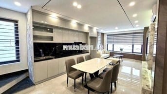 45M, LÔ GÓC, GARA Ô TÔ, THANG MÁY, NGÕ THÔNG TỨ TUNG, AEON VÀI TRĂM M