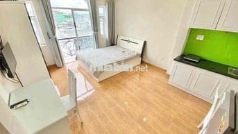 Cc cho thuê Phòng Ban Công Full nội thất Ánh Sáng Tự Nhiên.Đường CMT8