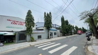 Cho Thuê nhà cấp 4 dt 40m2(1PN + 1WC) sát chung cư giá thuê 10tr/th