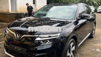 VinFast VF8 2023 Plus - 30000 km