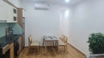 Bán gấp nhà  Yên Hoà ở ngay, 30m ra MP 50m2,MT 4.5m, giá 12,9 tỷ