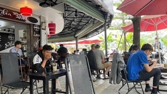 Sang nhượng cafe phố Thái Hà - Mặt tiền 8M - Rất đông văn phòng