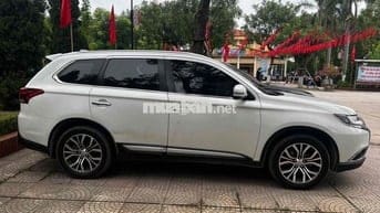 chính chủ muốn đổi xe outlender 2.0 CVT pre