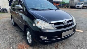 Toyota Innova 2006 số sàn màu đen