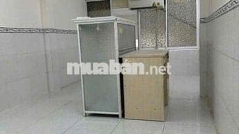 cho thuê nhà nguyên căn đường Tạ Quang Bửu (3m2x8m) hẻm 3gác