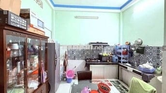 BÁN ĐẤT TẶNG NHÀ – TRUNG TÂM QUANG TRUNG – HẺM Ô TÔ – CHỈ 5.7 TỶ 💎