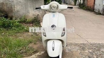 Cần bán Vespa máy móc êm mạnh . Bs đẹp dễ nhìn