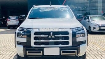 TRITON ATHLETE 4x4 2024 XE DEMO MITSU ODO 30.000KM