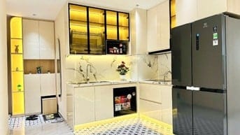 Bán căn hộ Sky Garden 2 lầu 11: 3PN-2WC 81m2. Giá bán 6,1 tỷ. T Lượng