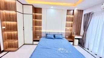 CẦN BÁN GẤP NHÀ 5 TẦNG XUÂN PHƯƠNG NAM TỪ LIÊM 30m GIÁ 5,5 TỈ 