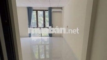 Cho thuê sàn văn phòng Kim Giang DT 35m2 có thang máy Giá 6tr5