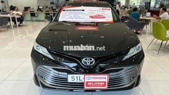 Toyota Camry 2.5 Q ĐEN 2021 xe HÃNG BAO GIÁ TỐT