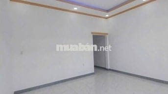 Cô năm cần bán căn nhà mặt tiền 129m2 870 triệu thương lượng