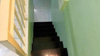 QUẬN 10 NGAY VẠN HẠNH MALL,3 TẦNG 3PN, NỞ HẬU TẶNG NỘI THẤT,HƠN 4TỶ TL