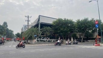 Bán Nhà góc 2 mặt tiền Đường Lê Văn Việt với Làng Tăng Phú, Q9