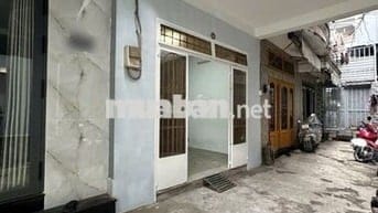 NHÀ 1\ DƯƠNG QUẢNG HÀM P5  2PN2WC  GIÁ 10TR TL